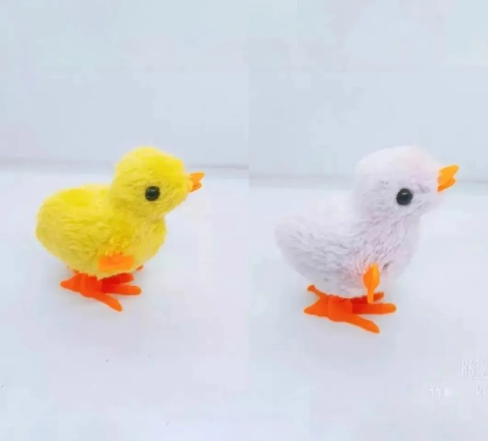 2 Pcs) Chicken Clockwork Toys - Moving Chickens for Kids, Fun Playset