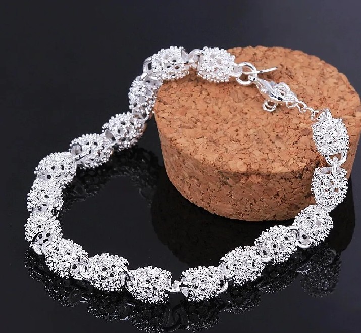 Ladies Bracelet Sliver Plated Chain Women. Luxury Silver Wedding Bangles Fine Jewelry -Bracelets for Women