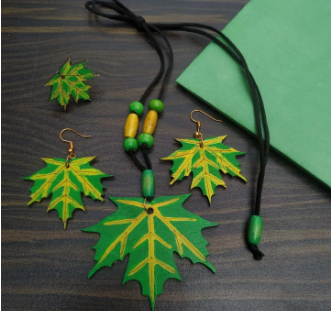 Hand Painting Wooden Jewellery Set for Woman