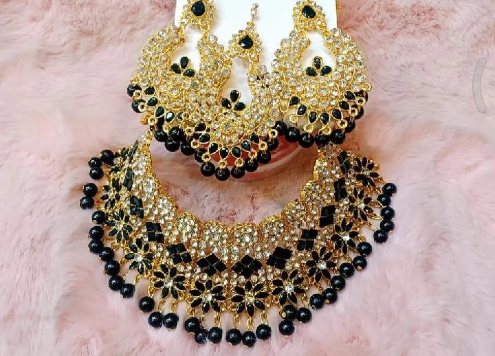 New Neckless For Women International Grated In Indian Gold Plated Thai Stone Jewellery Necklace Set Traditional Gold Plated Wedding Choker Necklace Earrings And Tikli Jewellery Set Traditional - Necklace For Girls