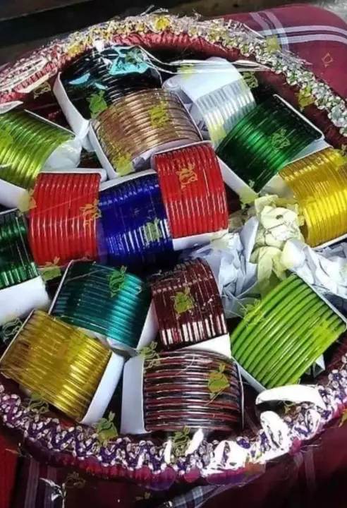 Plain Reshmi Churi 1 Dozen (12 Pcs) ( Kacher Churi ) For Women - Bangles