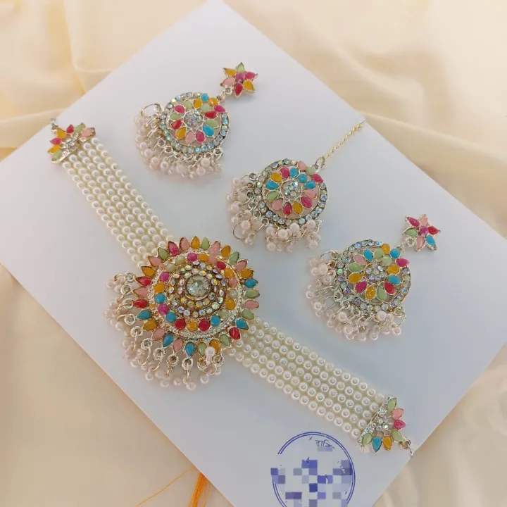 Tikli Chokor Set