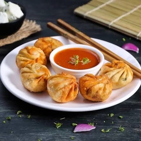 Fried Momo (6 Pcs)