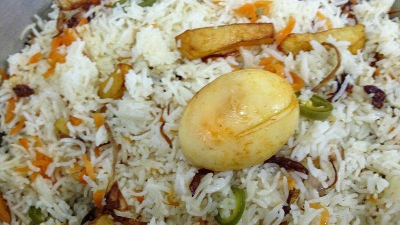 ডিম পোলাও ফুল প্লেট