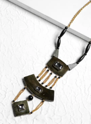 Stone Studded Wooden Brass Necklace