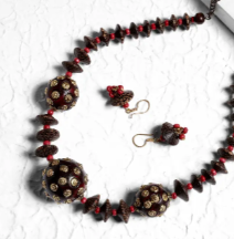 Wooden Beads Necklace Set