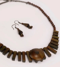 Beaded Studded Necklace Set