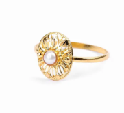 White Pearl Gold Finger Ring