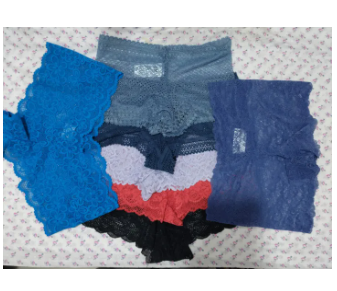 2 Pices Smooth and stretchy lace Panties for Women