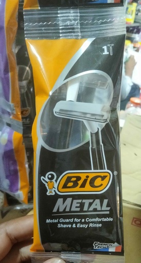 Bic Metal Men's Disposable Shaving Razors-1Pcs