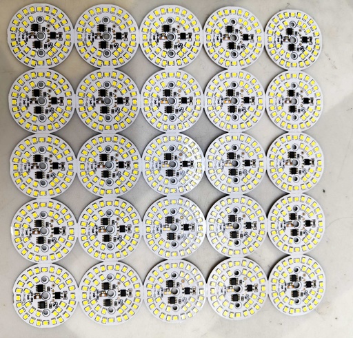 18 WATT DOB (Direct On Board) Warm White Color phinics LED Bulb one piece